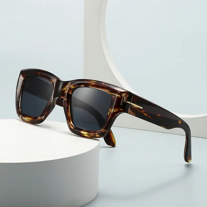 The Lexington Shades