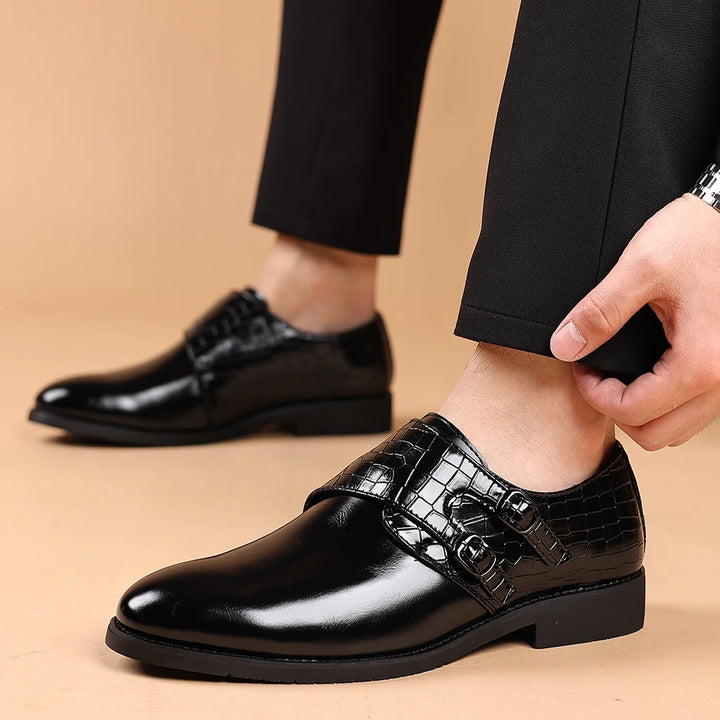 Wellington Buckle Oxford