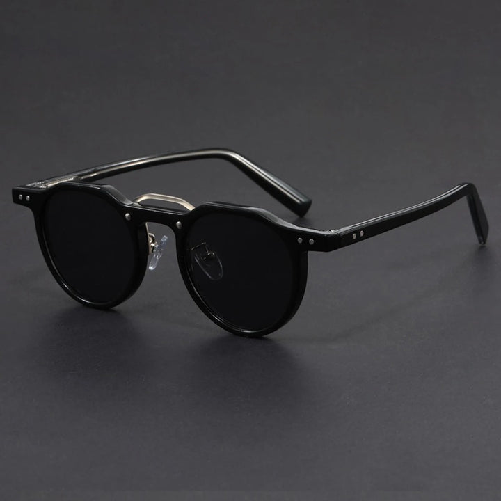 The Riviera Frames