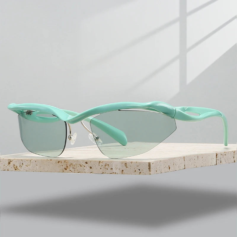 Vanta Curve Shades