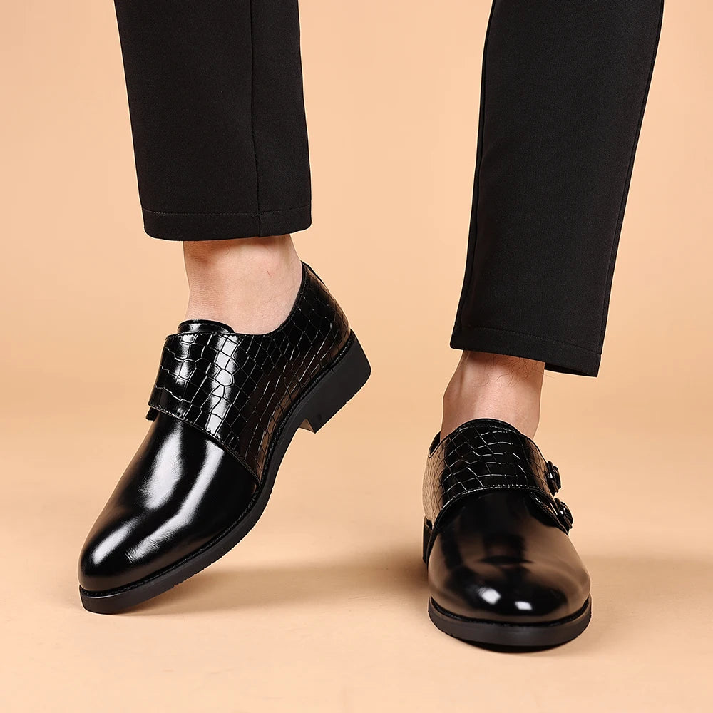 Wellington Buckle Oxford